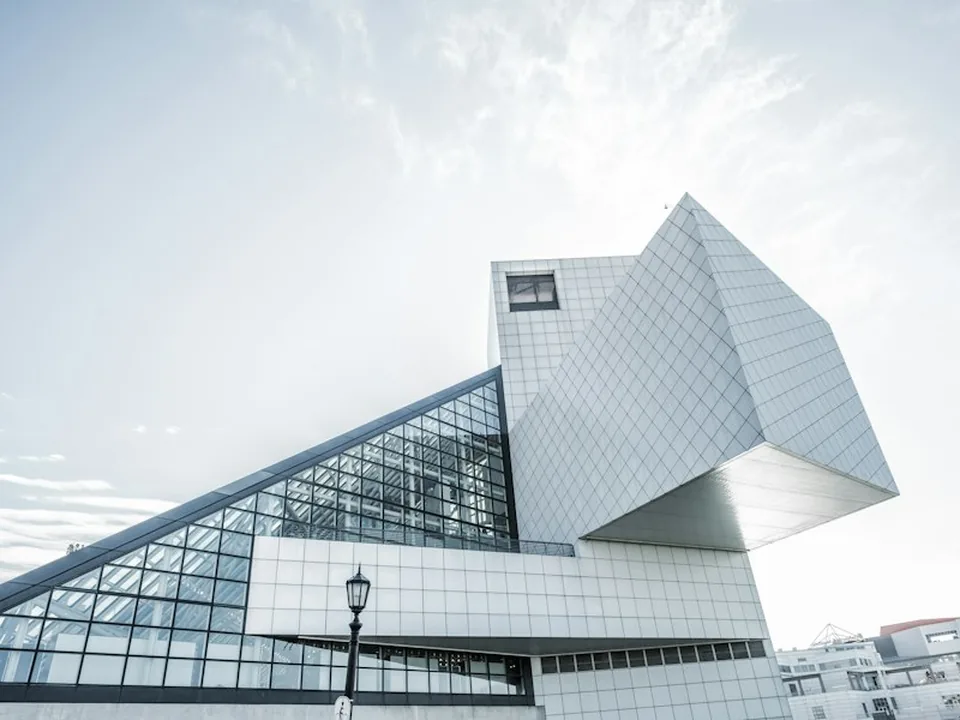 Façades & curtain walls product photograph